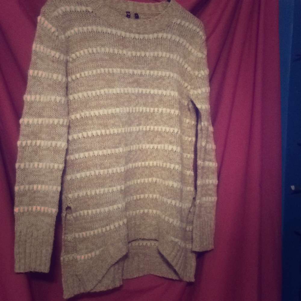 Sweat shirt